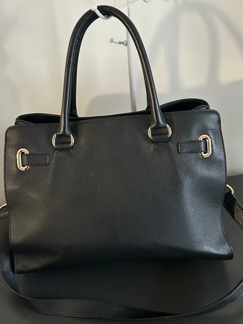 Michael Kors Black Leather Satchel Gold Hardware Shoulder Bag Crossbody - Picture 6 of 14